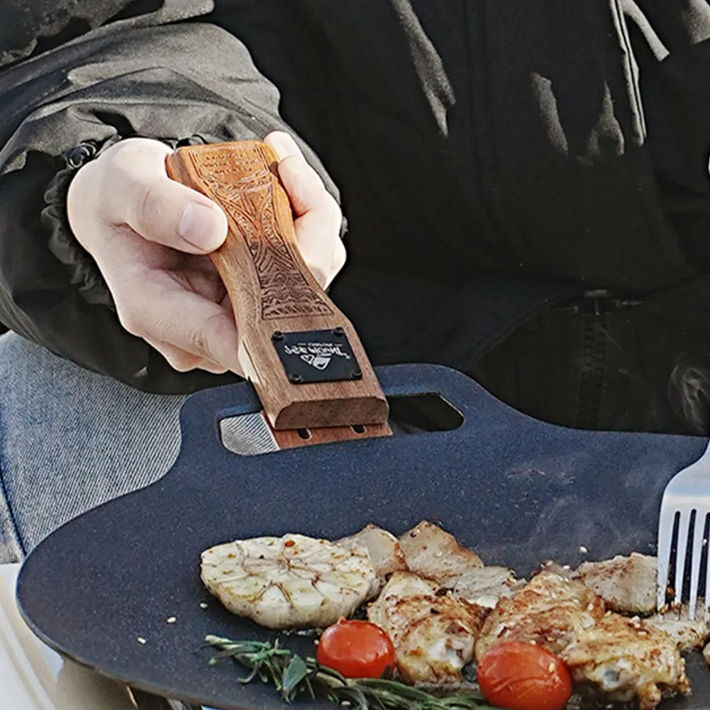 Camping Cooking And Eating - Outdoor Natural Wood Grill Pan Handle